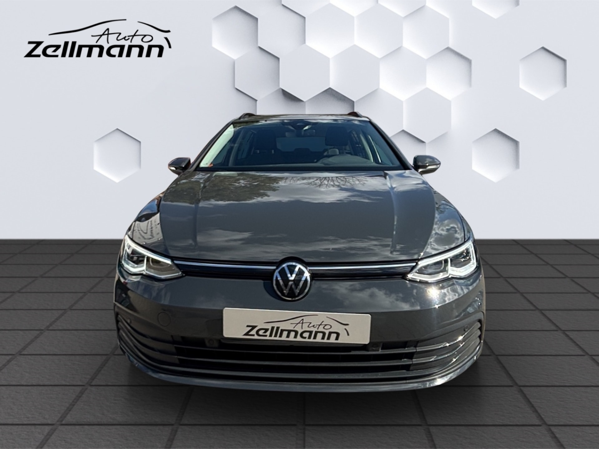 Volkswagen Golf Variant Life