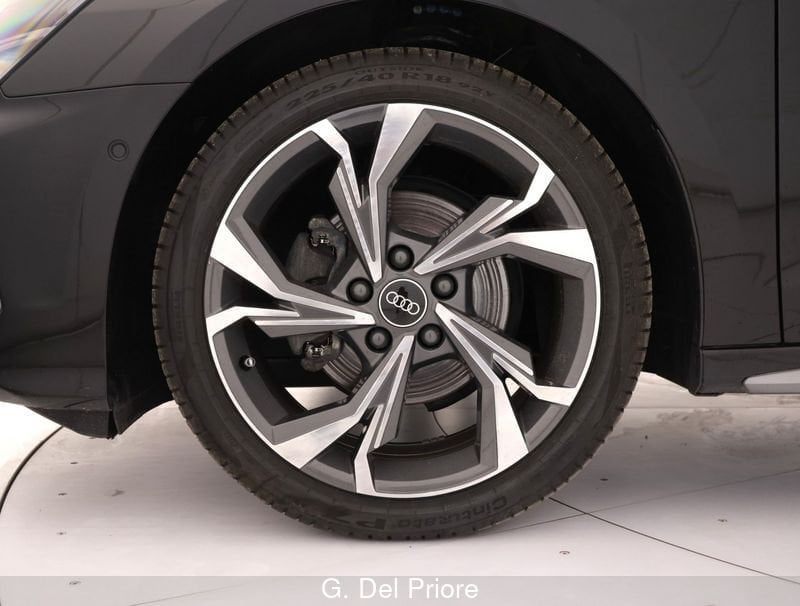 Image about Audi A3 Sedan S line edition 30 TFSI 81 kW (110 CV) 6-marce