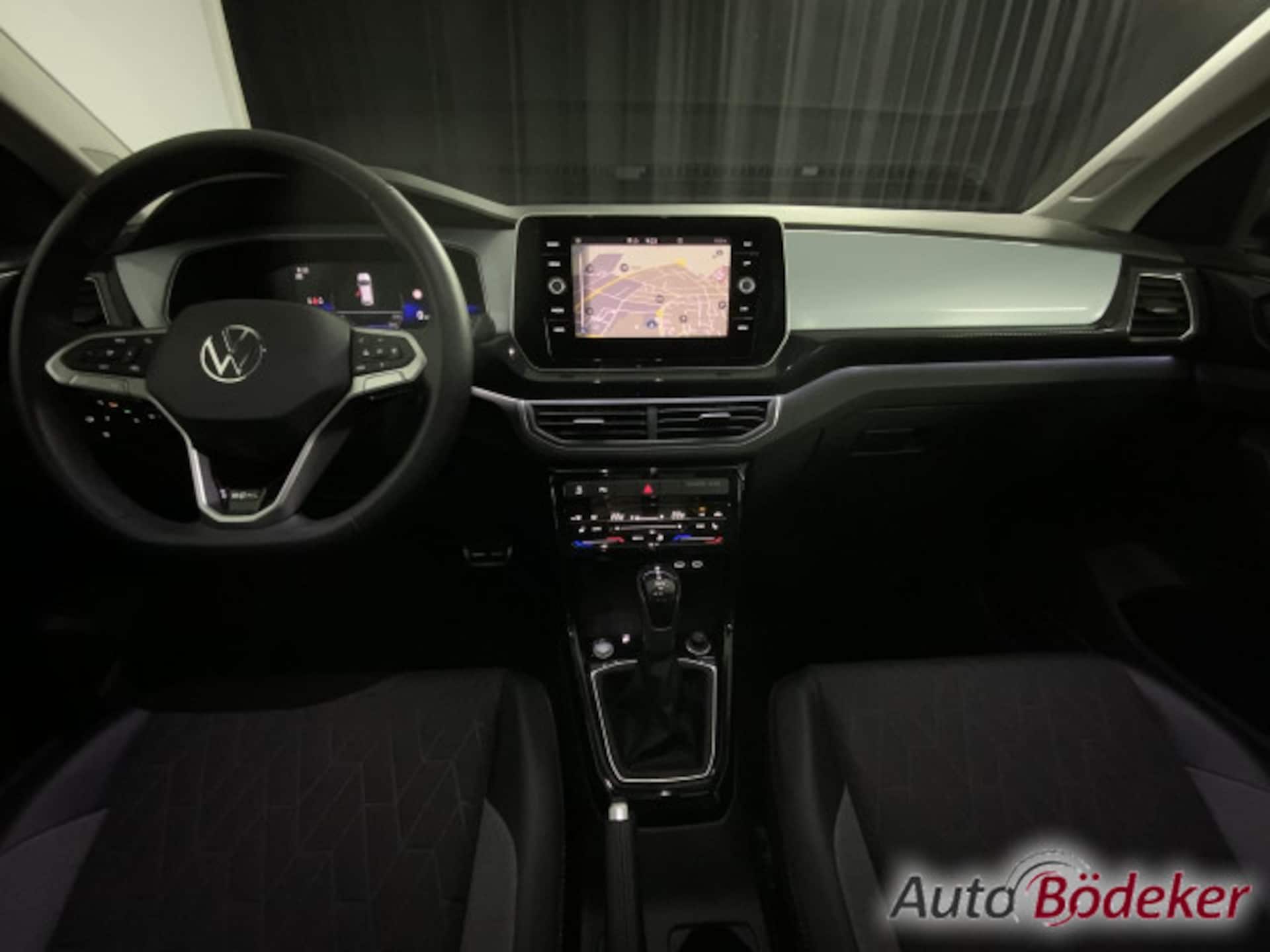 Volkswagen T-Cross Life
