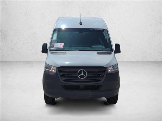 2023 Mercedes-Benz