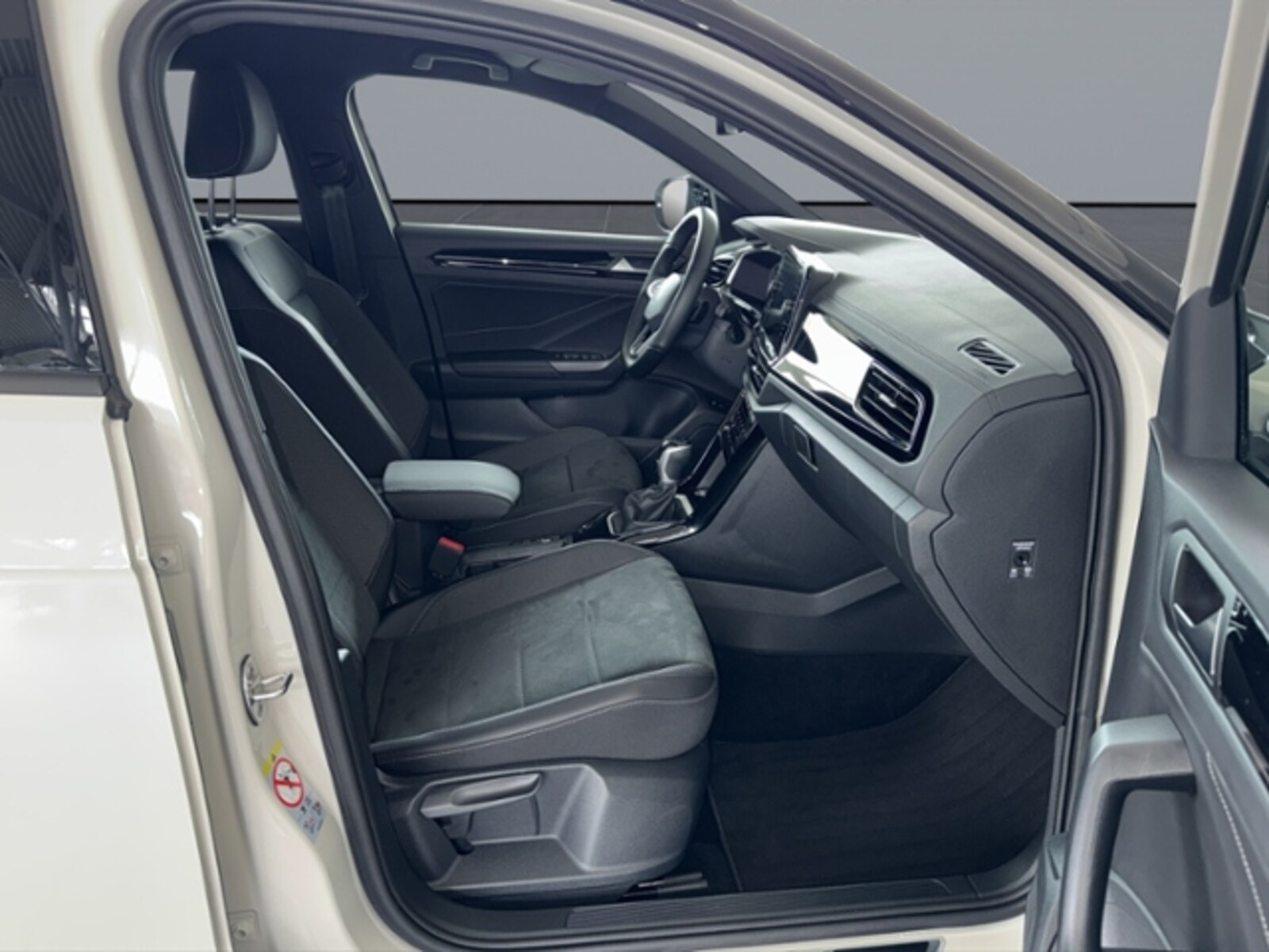 Volkswagen T-Roc – Bild 15
