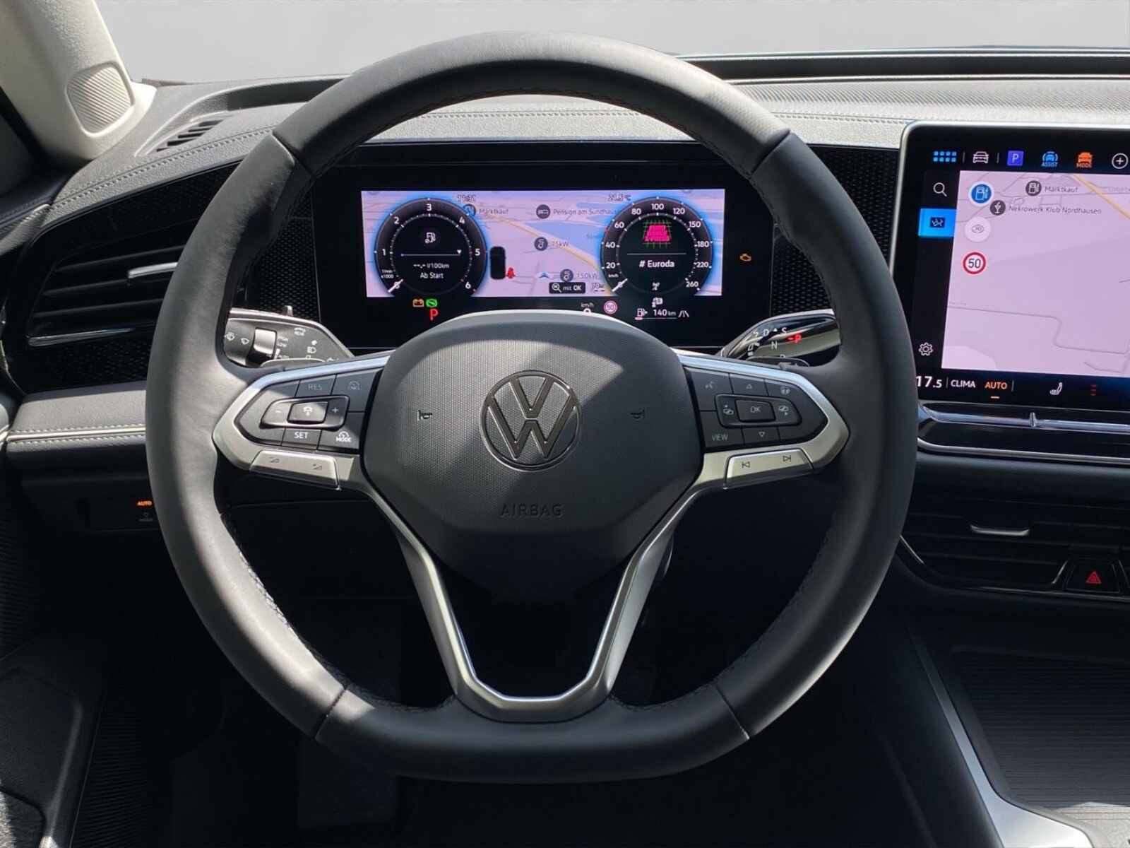 Volkswagen Passat – Bild 10