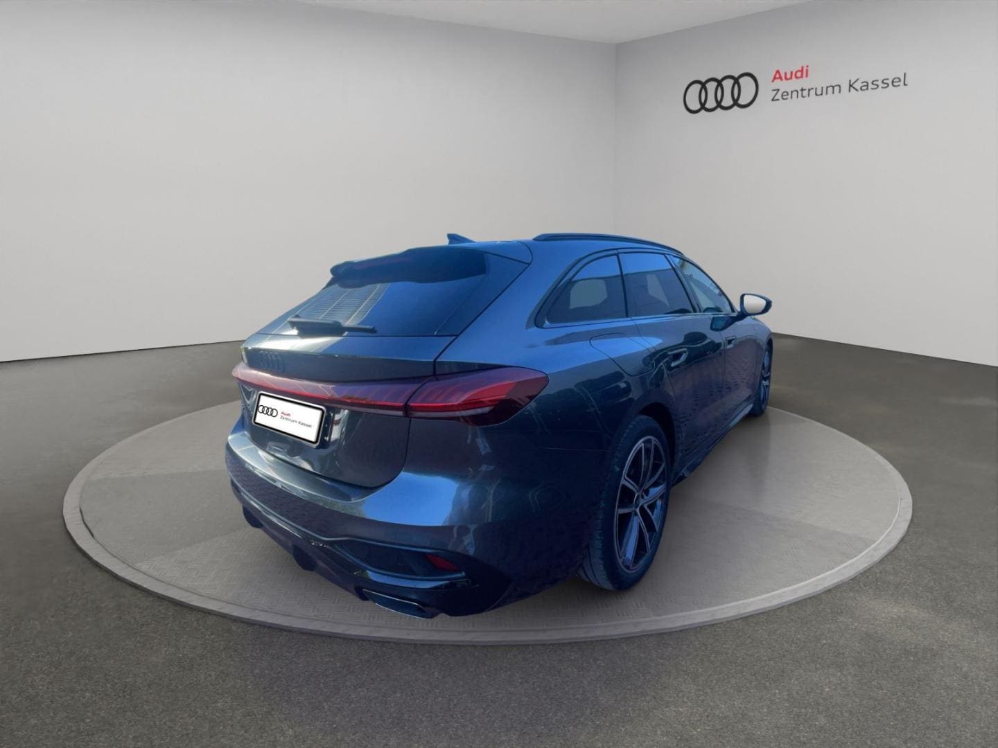 Bild über Audi A5 Avant TFSI 110 kW S tronic - für weitere Informationen kontaktieren Sie den Audi Partner