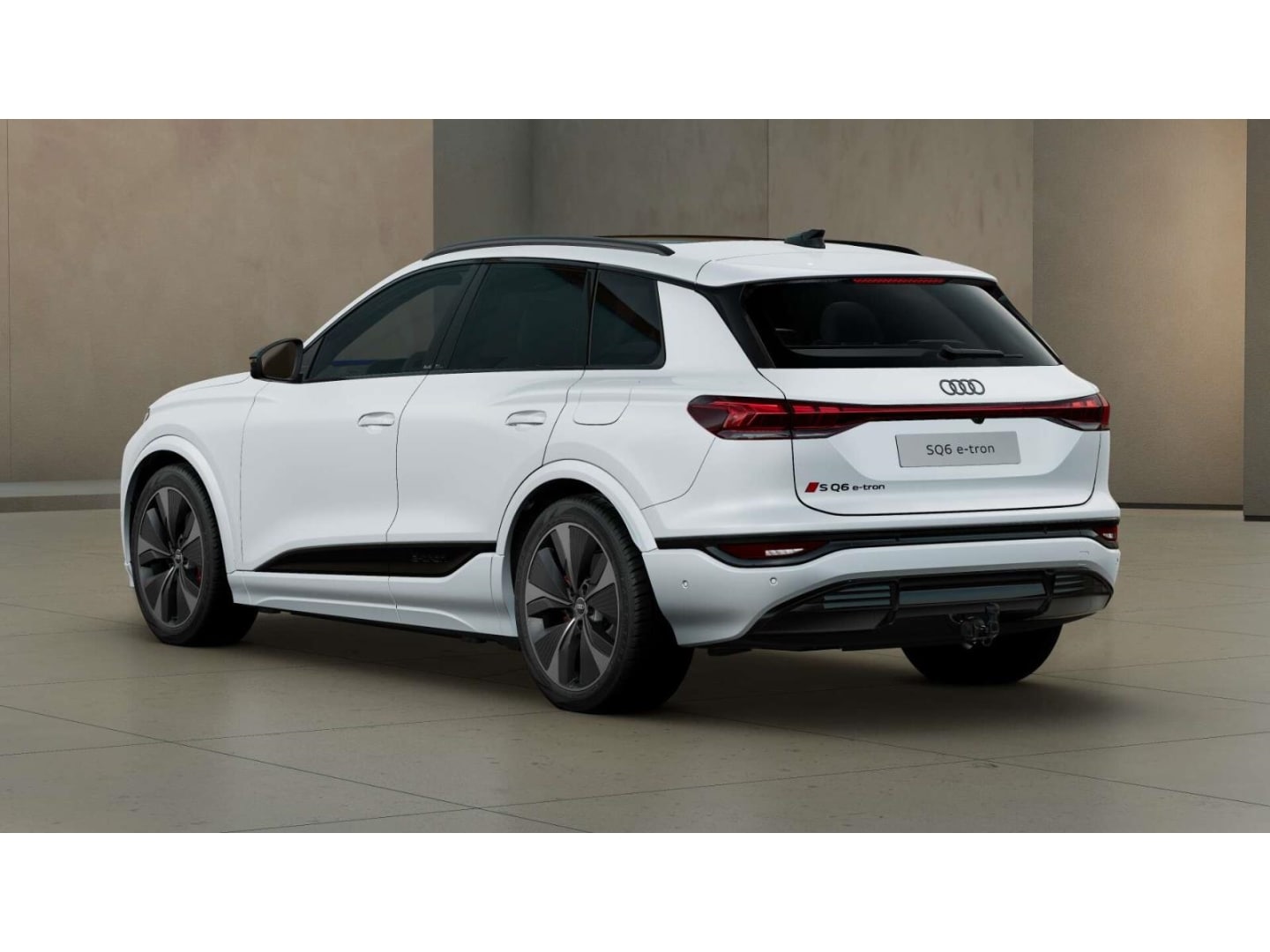 Bild über Audi SQ6 SUV e-tron e-tron quattro 360 kW - für weitere Informationen kontaktieren Sie den Audi Partner