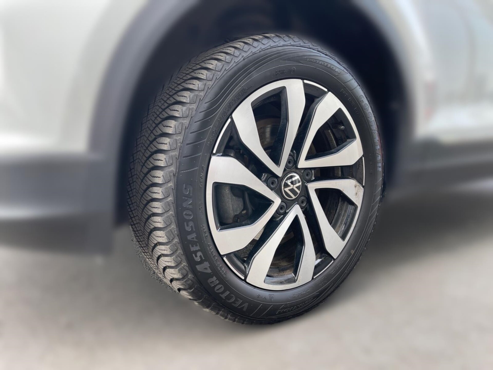 Volkswagen T-Roc Active