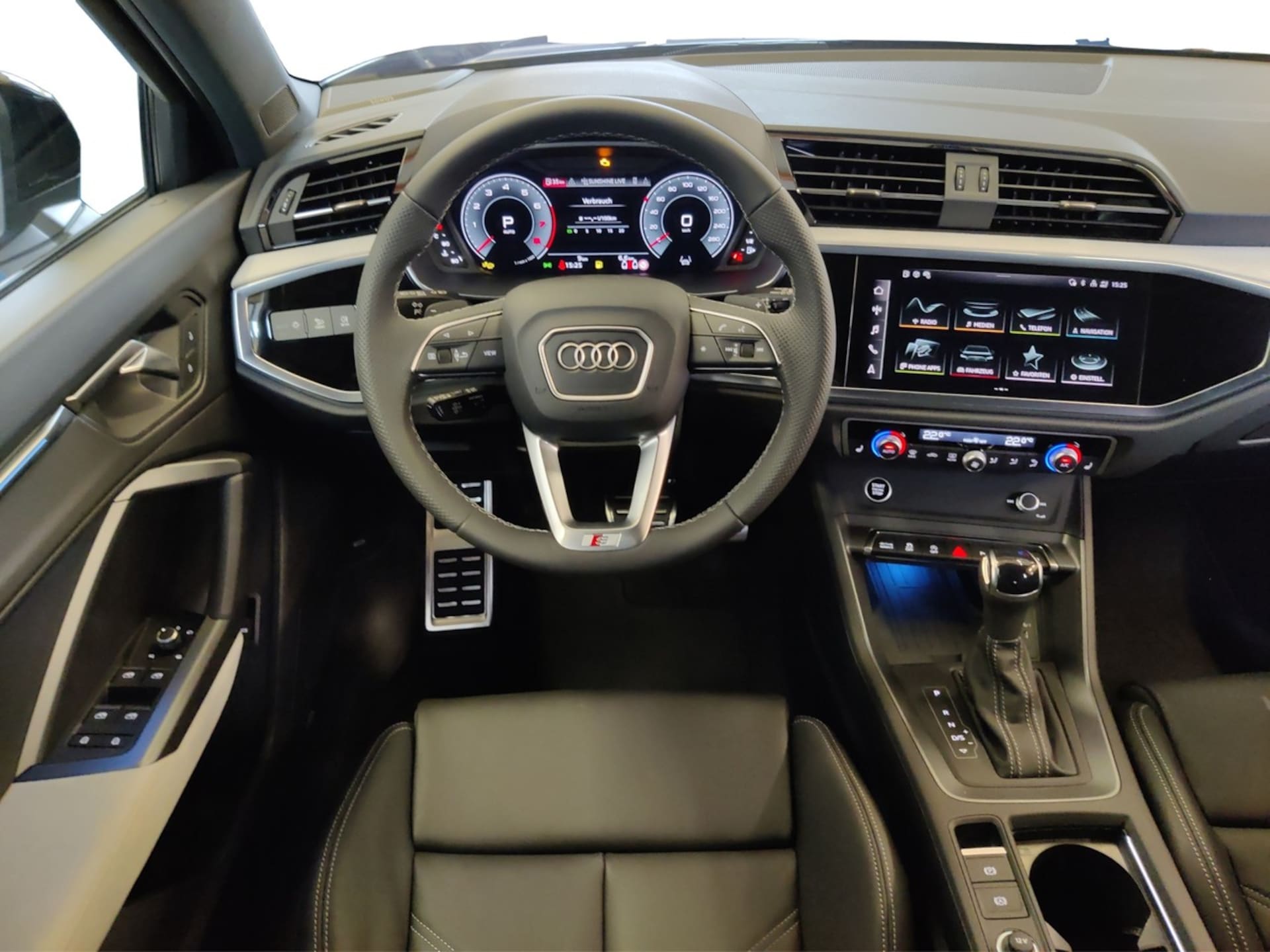 Audi Q3 Sportback S line