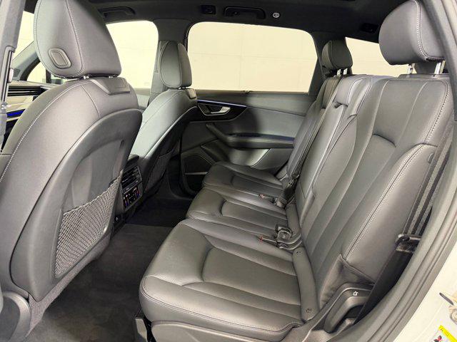 2025 Audi Q7 Premium Plus - Photo 15
