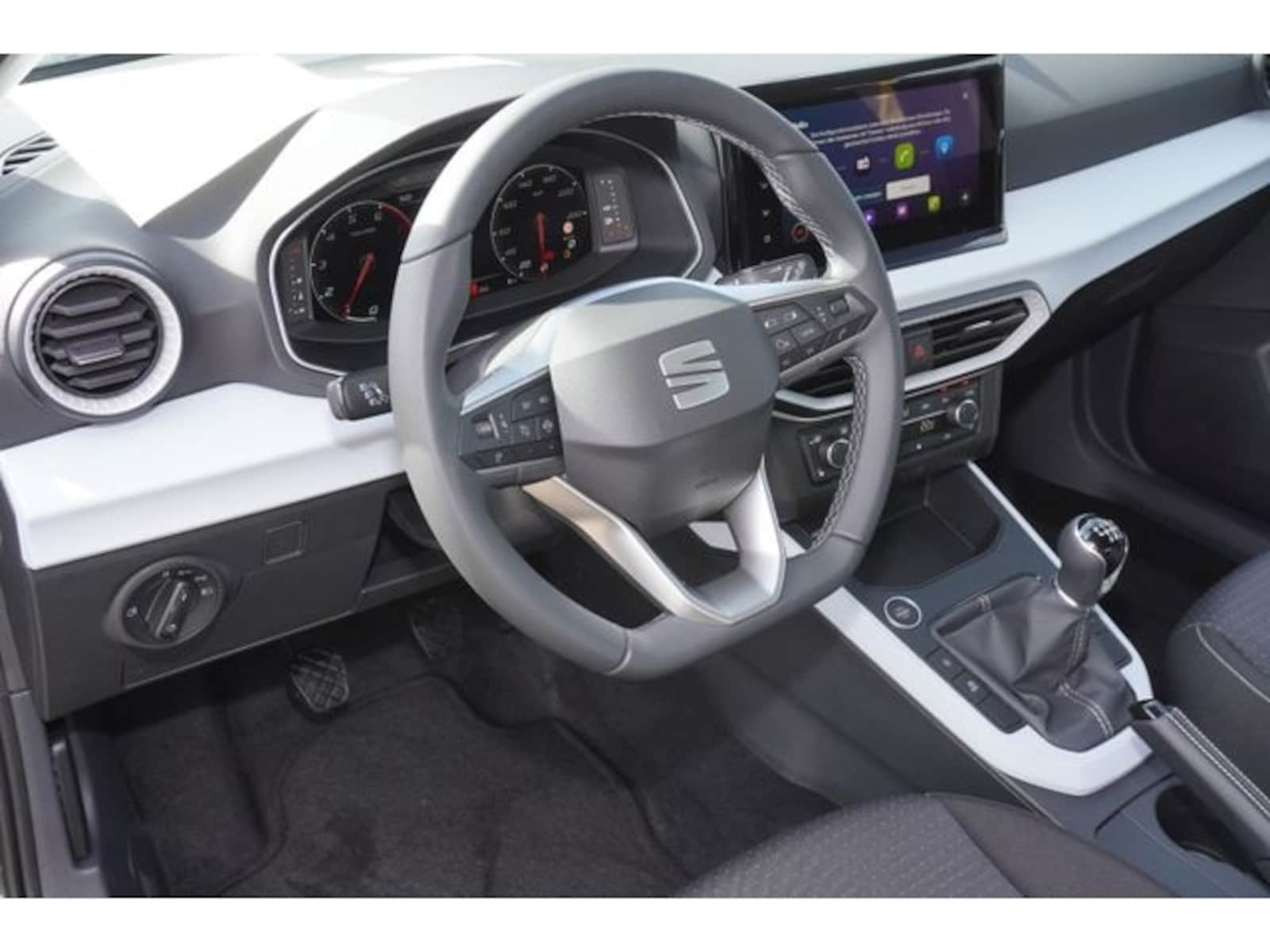 SEAT Arona – Bild 11
