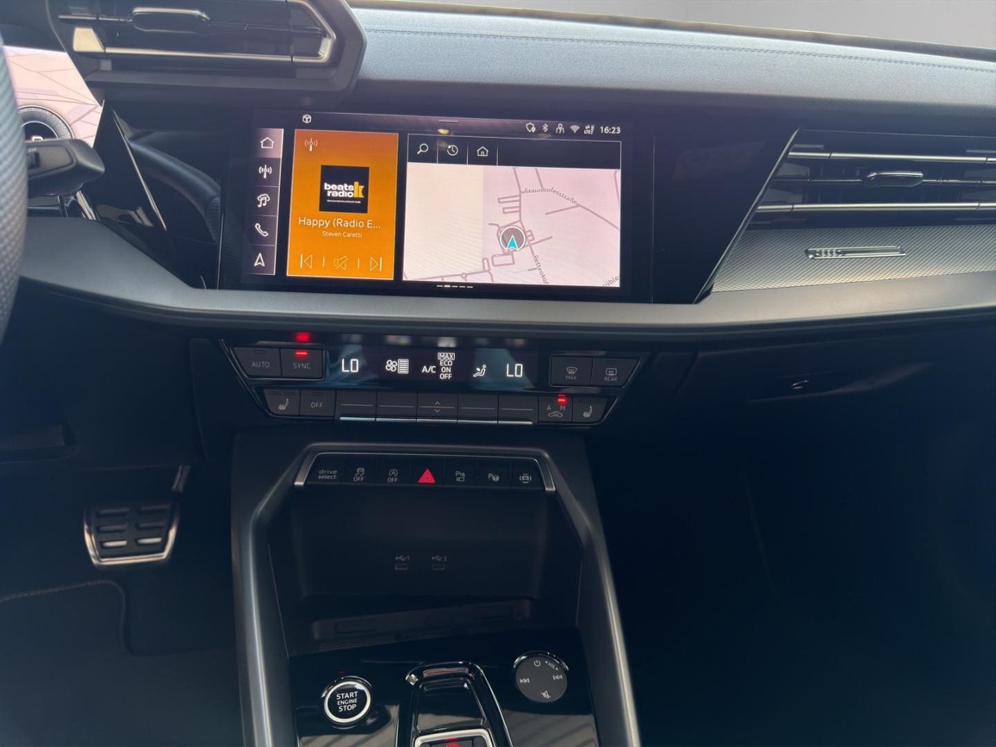 Bild über Audi A3 Sportback S line 35 TDI S tronic - für weitere Informationen kontaktieren Sie den Audi Partner