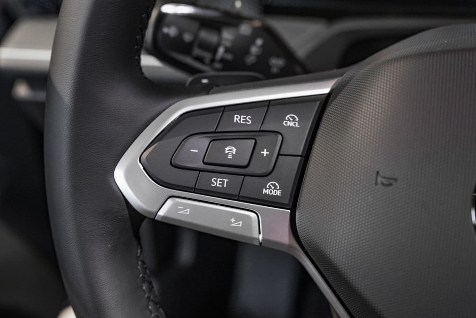 Volkswagen Passat – Bild 18