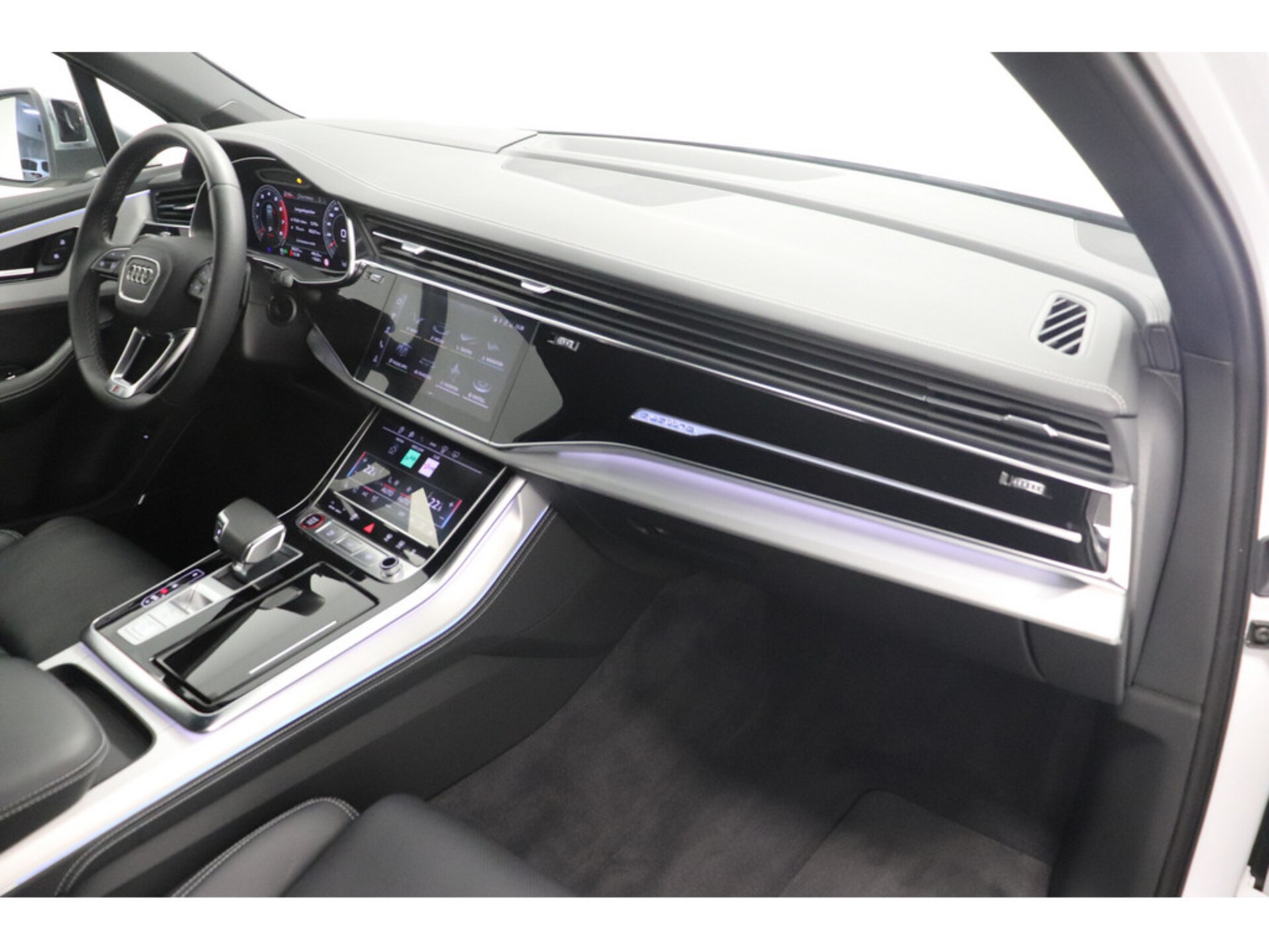 Audi SQ7 SUV