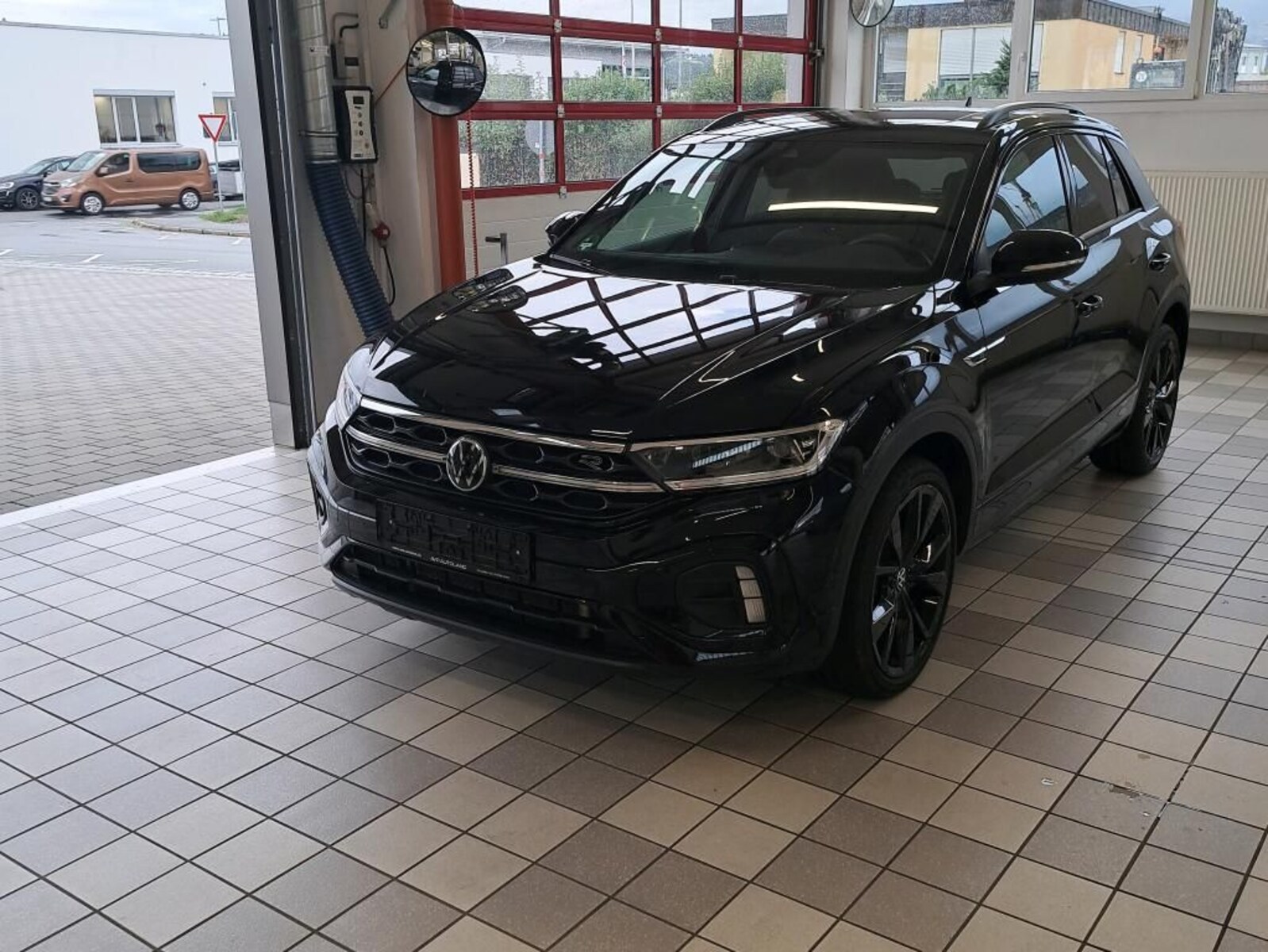 Volkswagen T-Roc – Bild 2