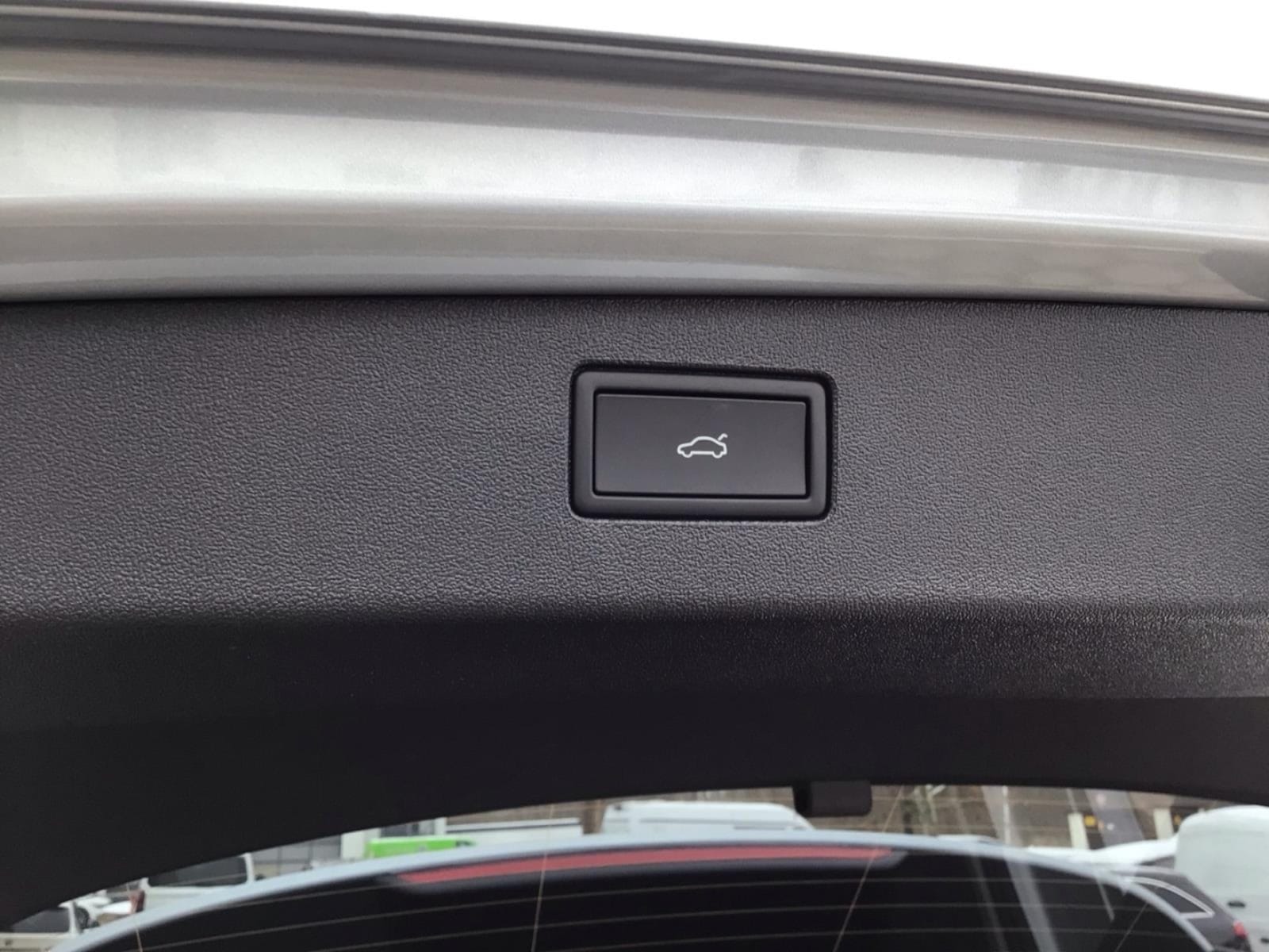 Volkswagen Tiguan – Bild 13