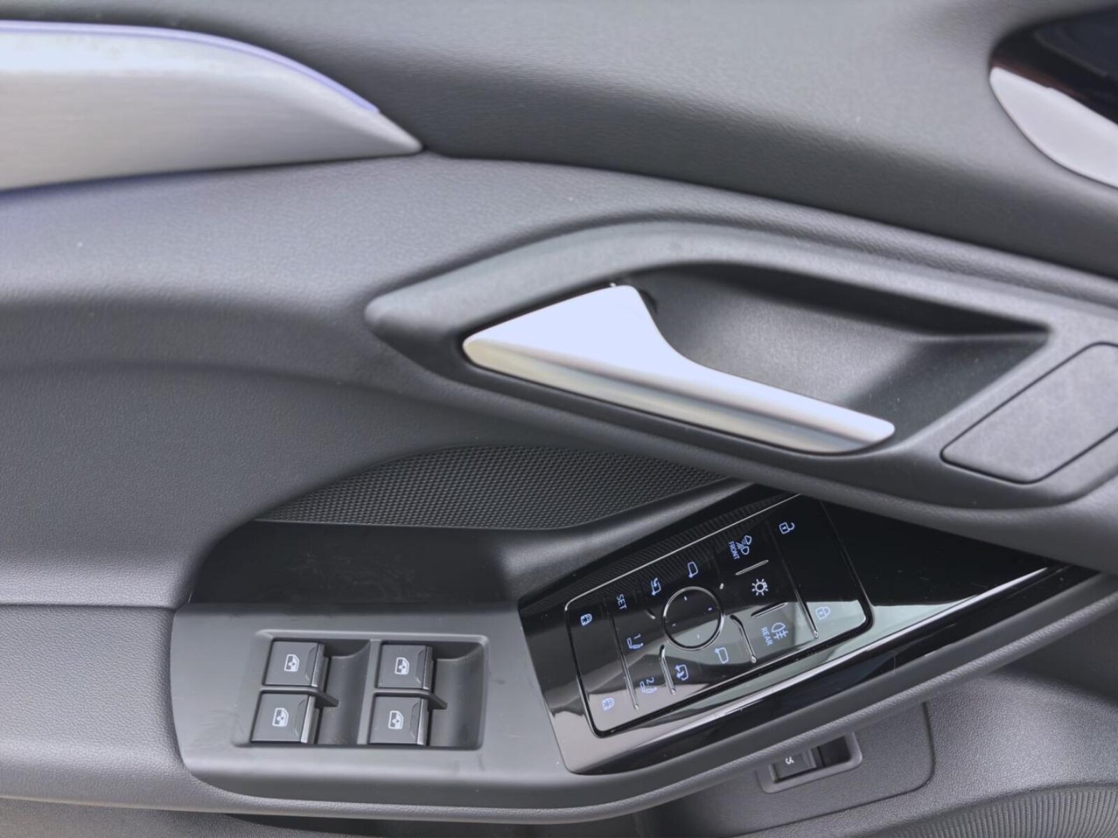Audi A6 Avant e-tron – Bild 11