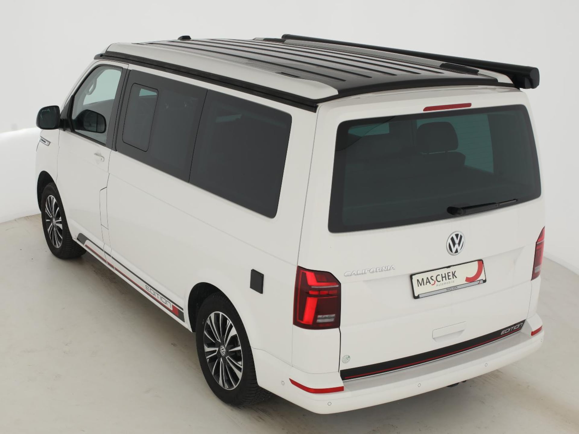 Volkswagen T6.1 California Beach