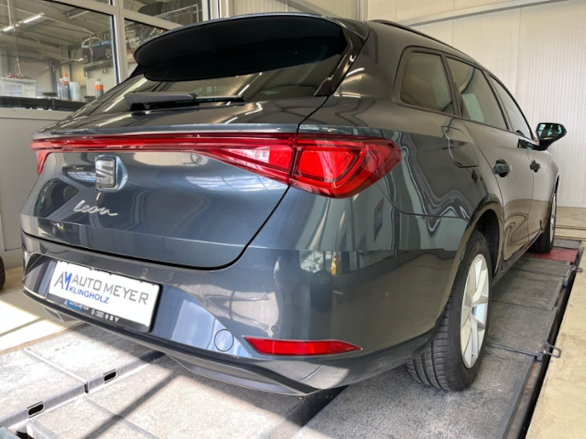 SEAT Leon Sportstourer Style