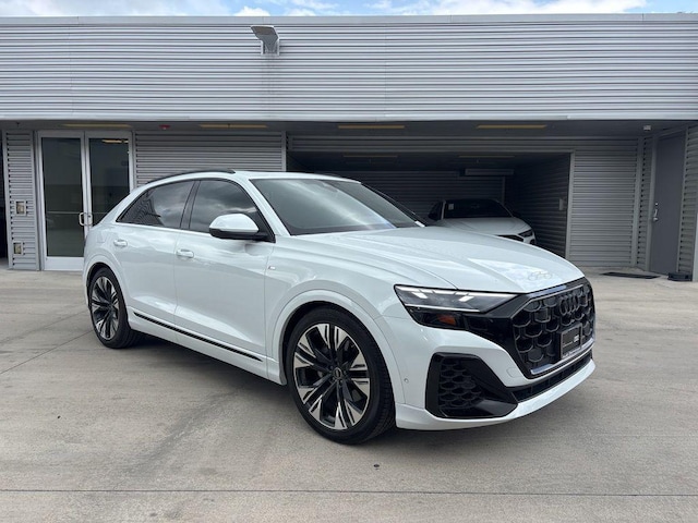 2026 Audi Q8