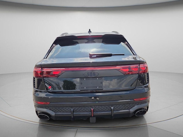 2026 Audi RS Q8 SUV performance