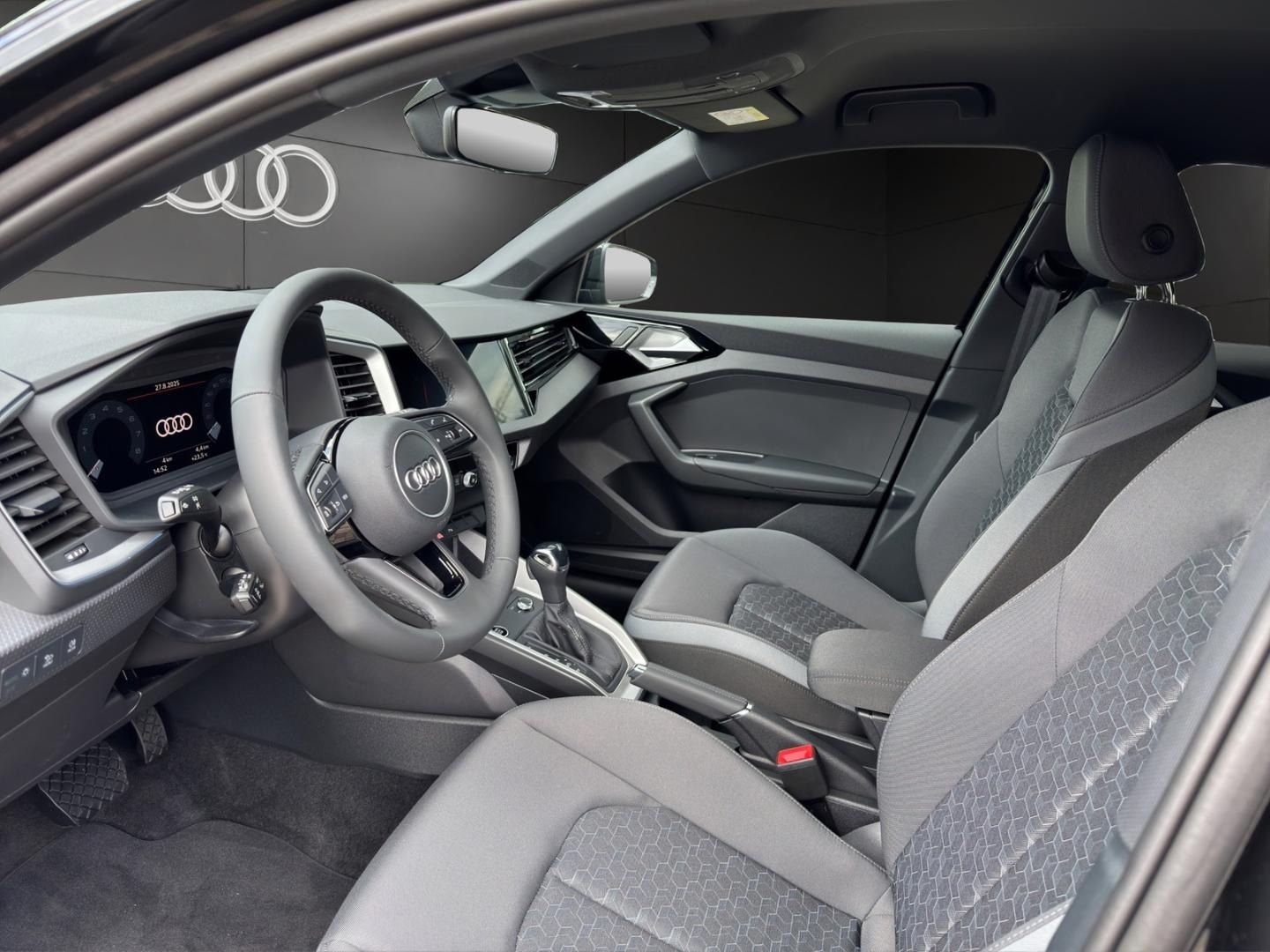 Bild über Audi A1 Sportback 25 TFSI S tronic - für weitere Informationen kontaktieren Sie den Audi Partner