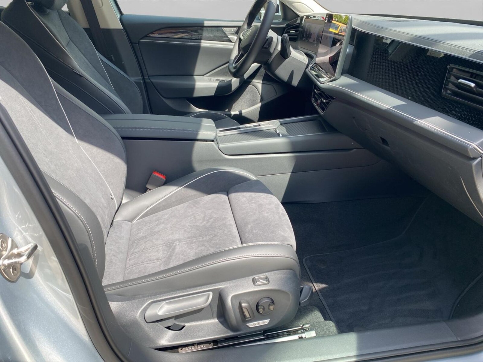 Volkswagen Passat – Bild 18