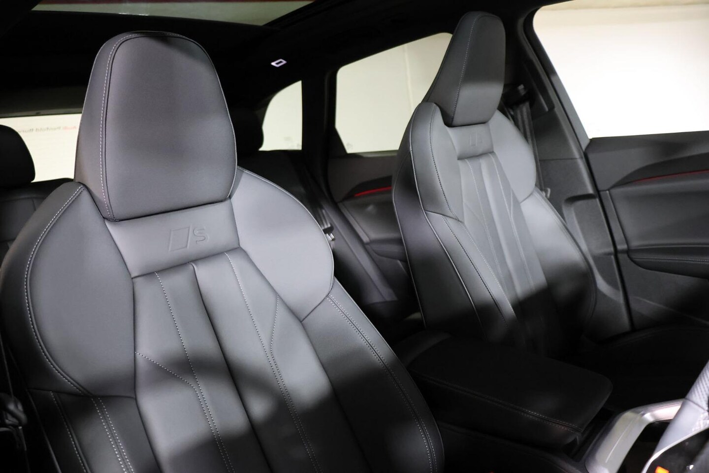 Image about Audi Q5 SUV TFSI quattro 200 kW sport