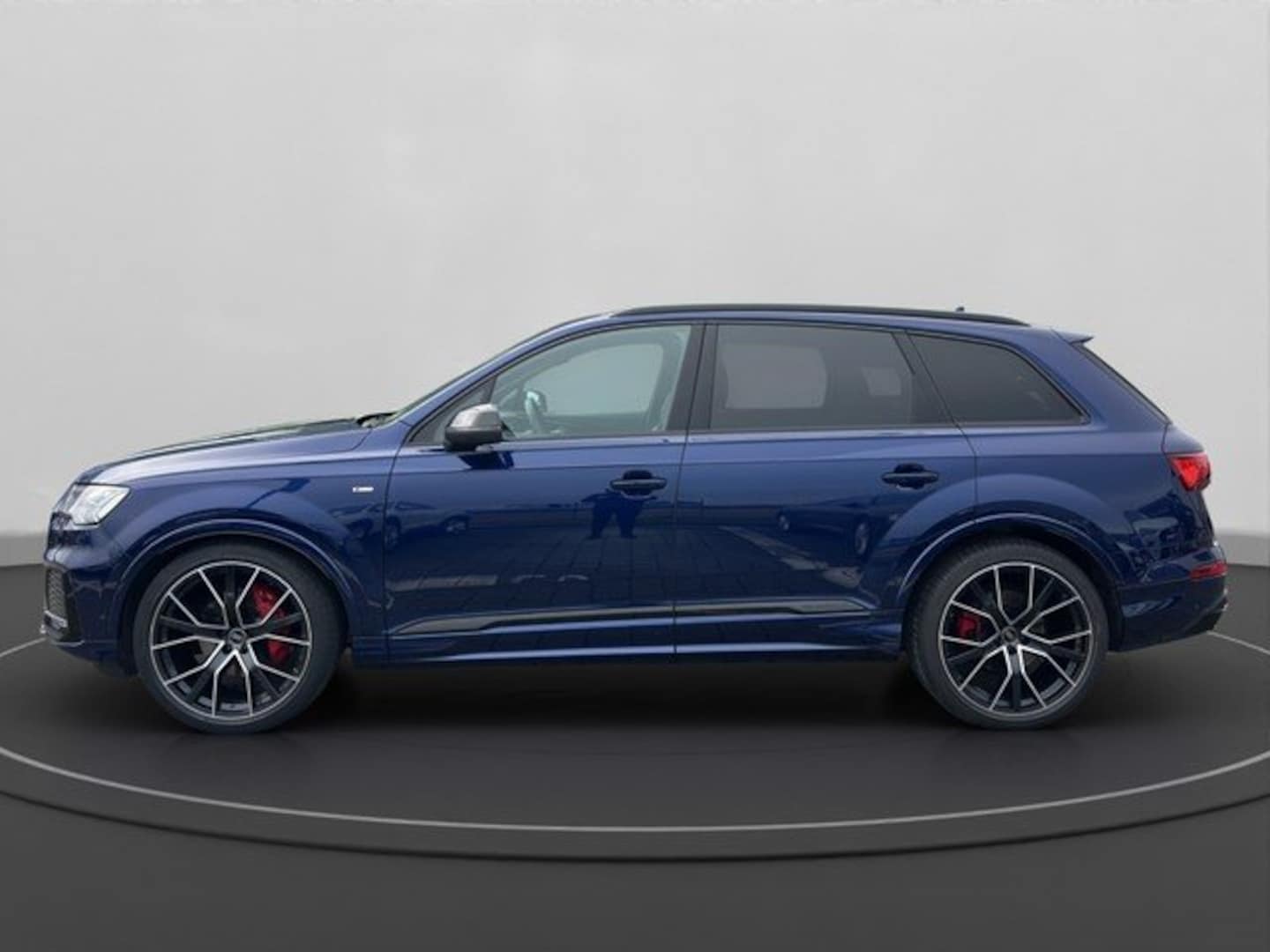 Bild über Audi Q7 competition plus 50 TDI quattro tiptronic - für weitere Informationen kontaktieren Sie den Audi Partner