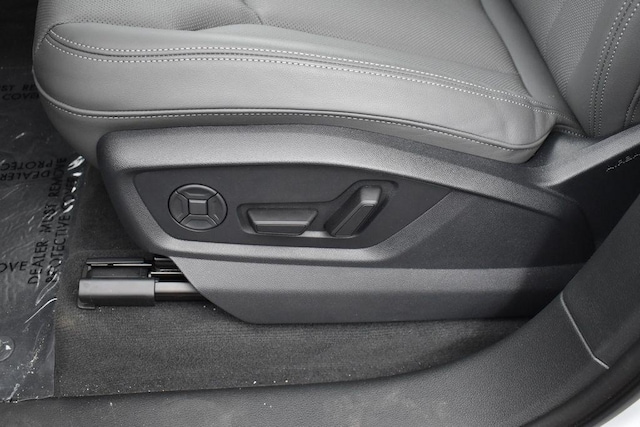 2026 Audi Q7 Premium Plus - Photo 8