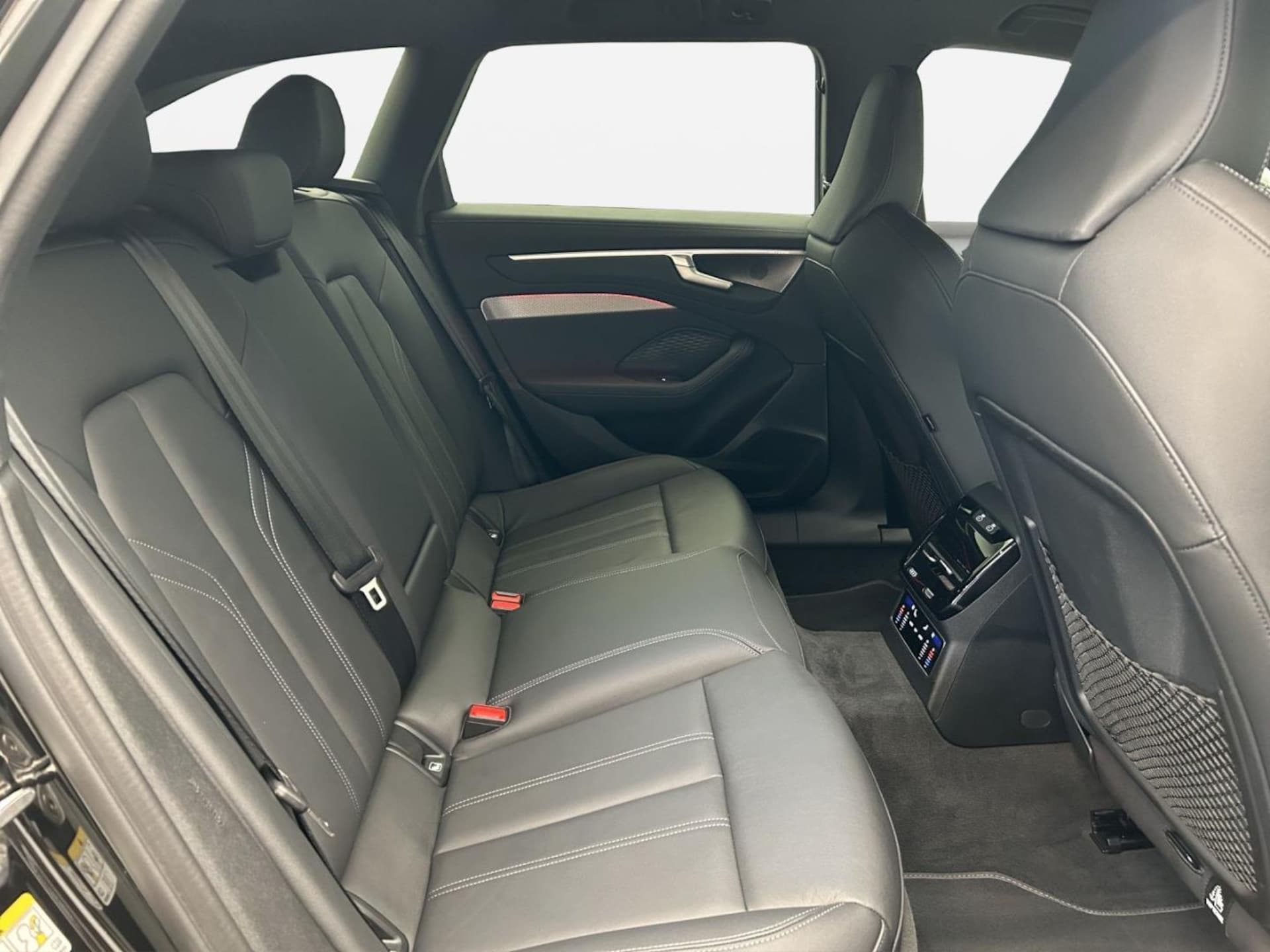 Audi A6 Avant e-hybrid