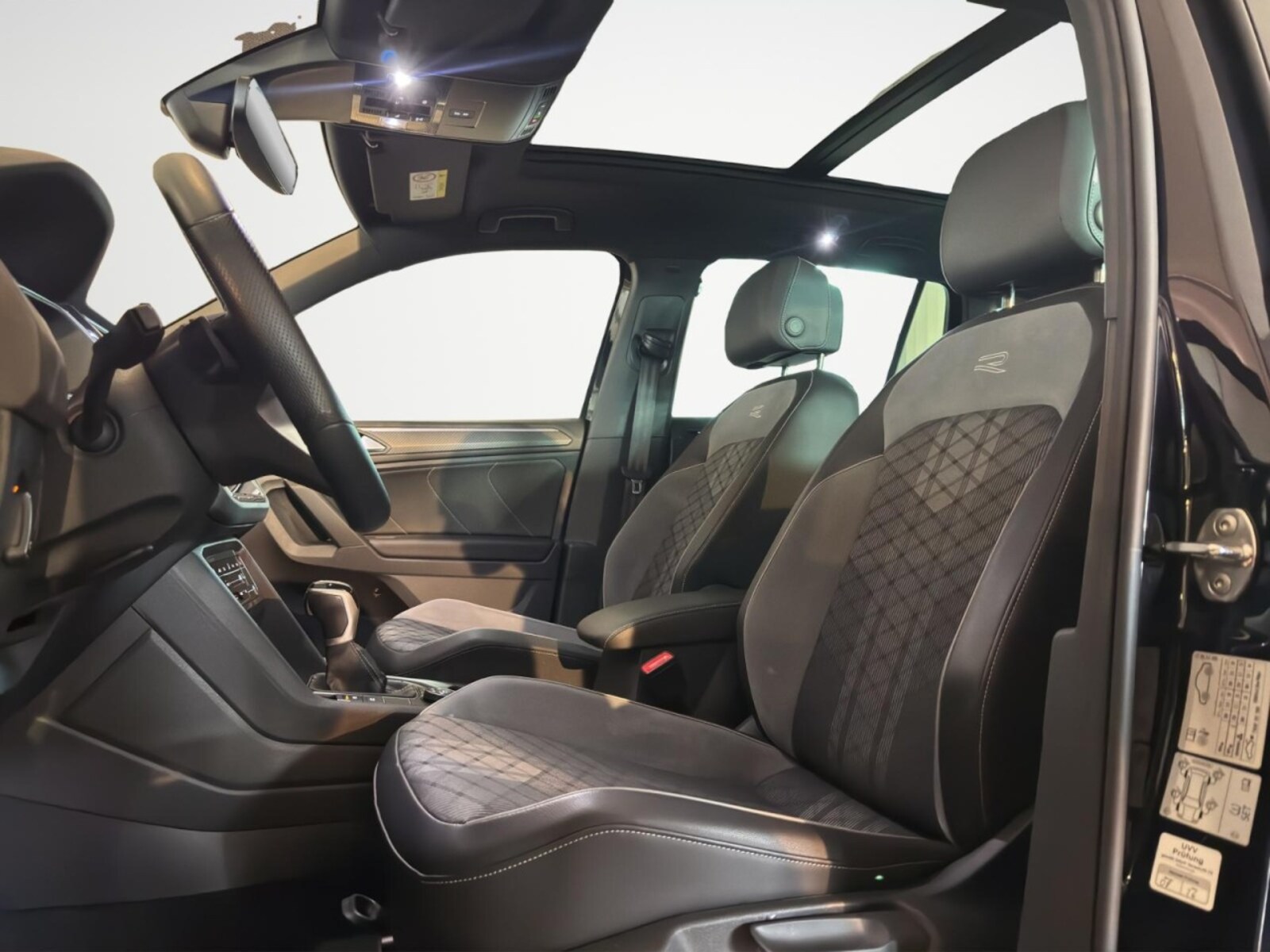 Volkswagen Tiguan – Bild 10