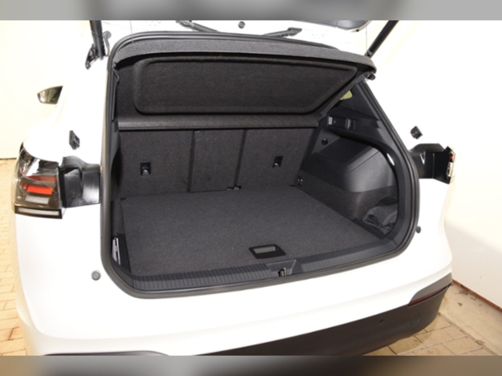 Volkswagen Tiguan – Bild 8