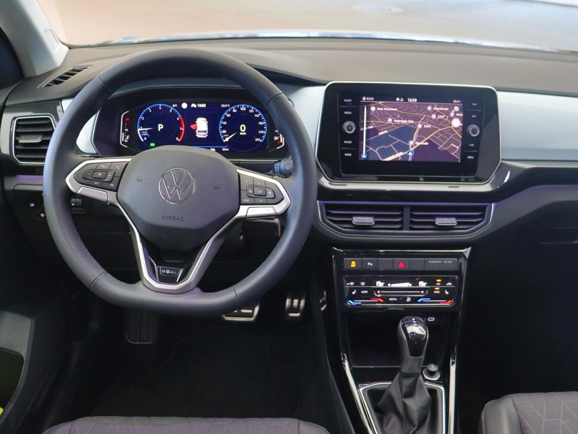 Volkswagen T-Cross Life