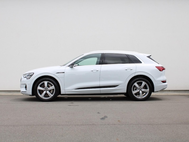 Audi e-tron 50 quattro Advanced 230,00 kW for more details contact your dealer