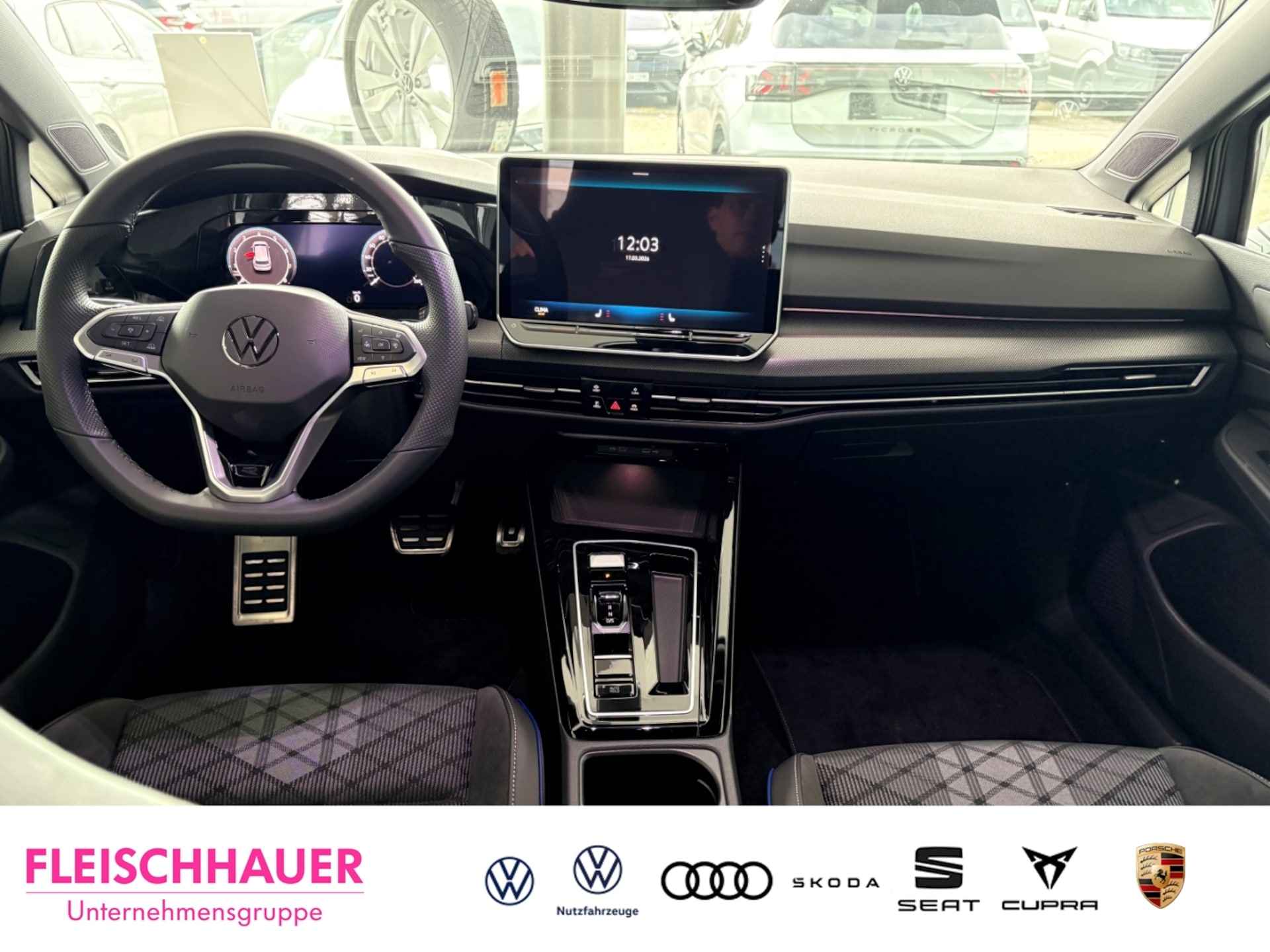 Volkswagen Golf R-Line
