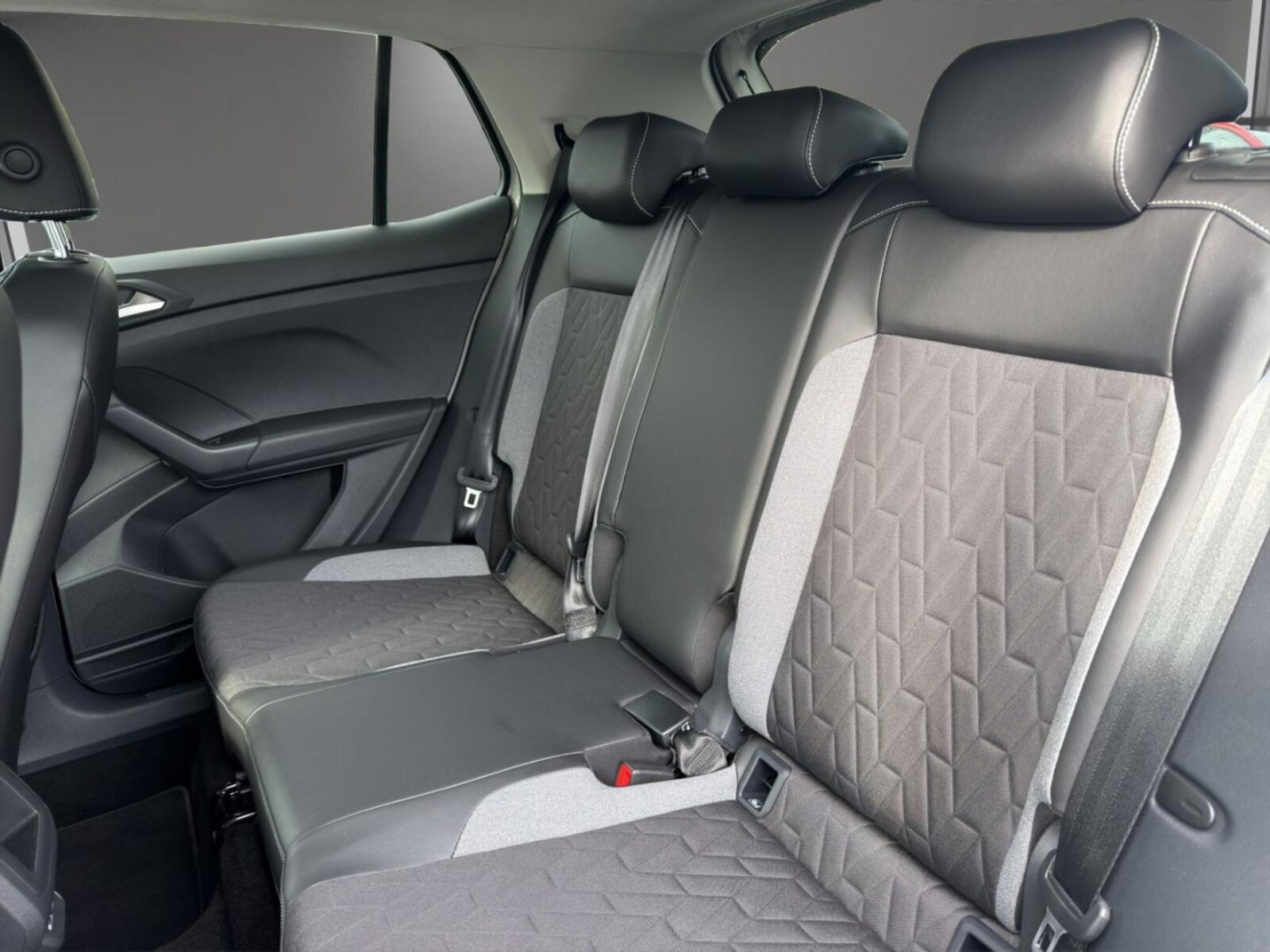 Volkswagen T-Cross – Bild 11