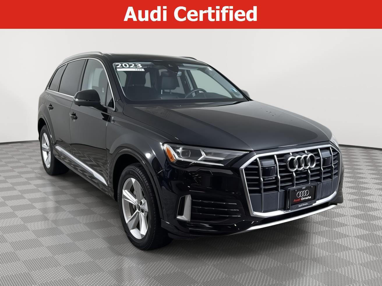 2023 Audi Q7 45 Premium Plus quattro Tiptronic's photo