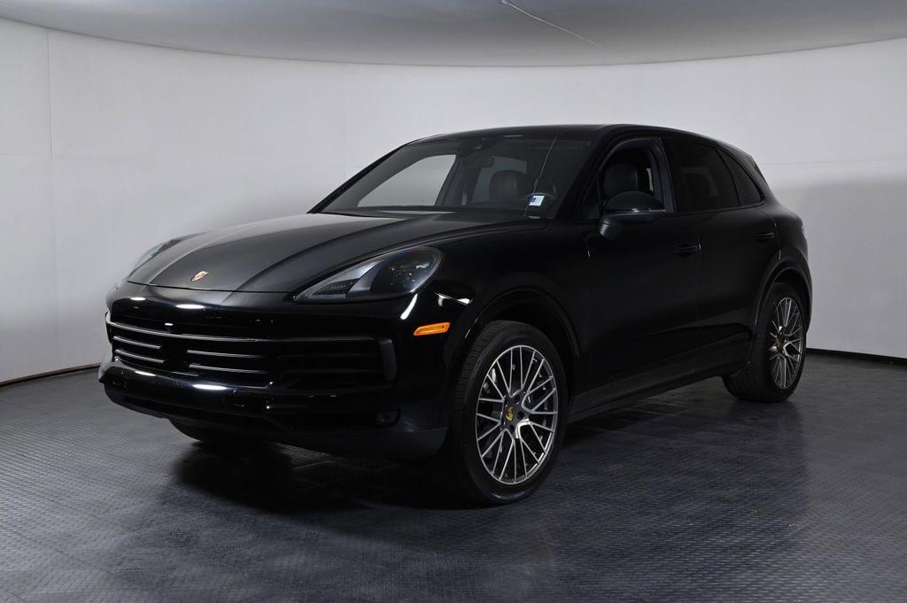 2023 Porsche Cayenne Base