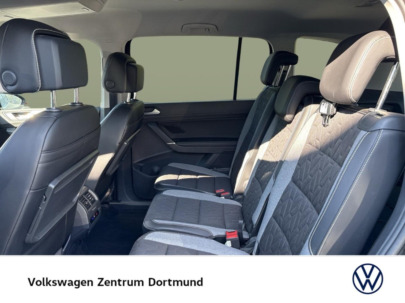 Volkswagen Touran – Bild 10