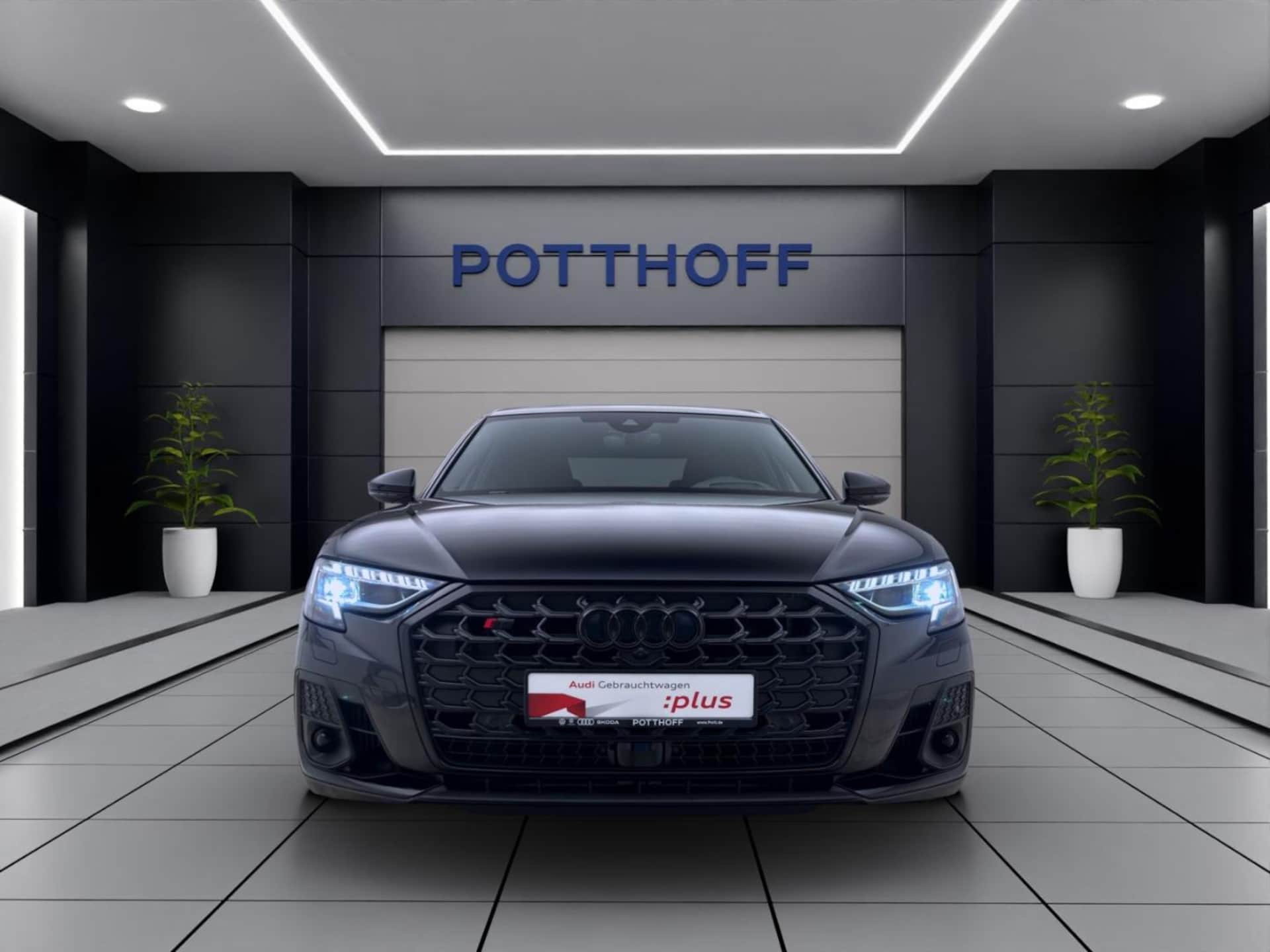 Audi S8