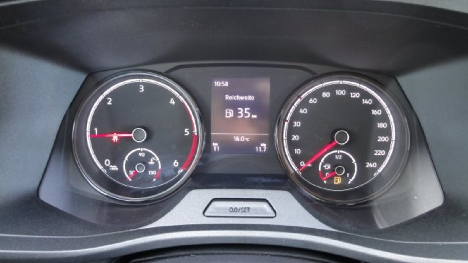 Volkswagen T6.1 Transporter Kombi kurzer Radstand – Bild 12