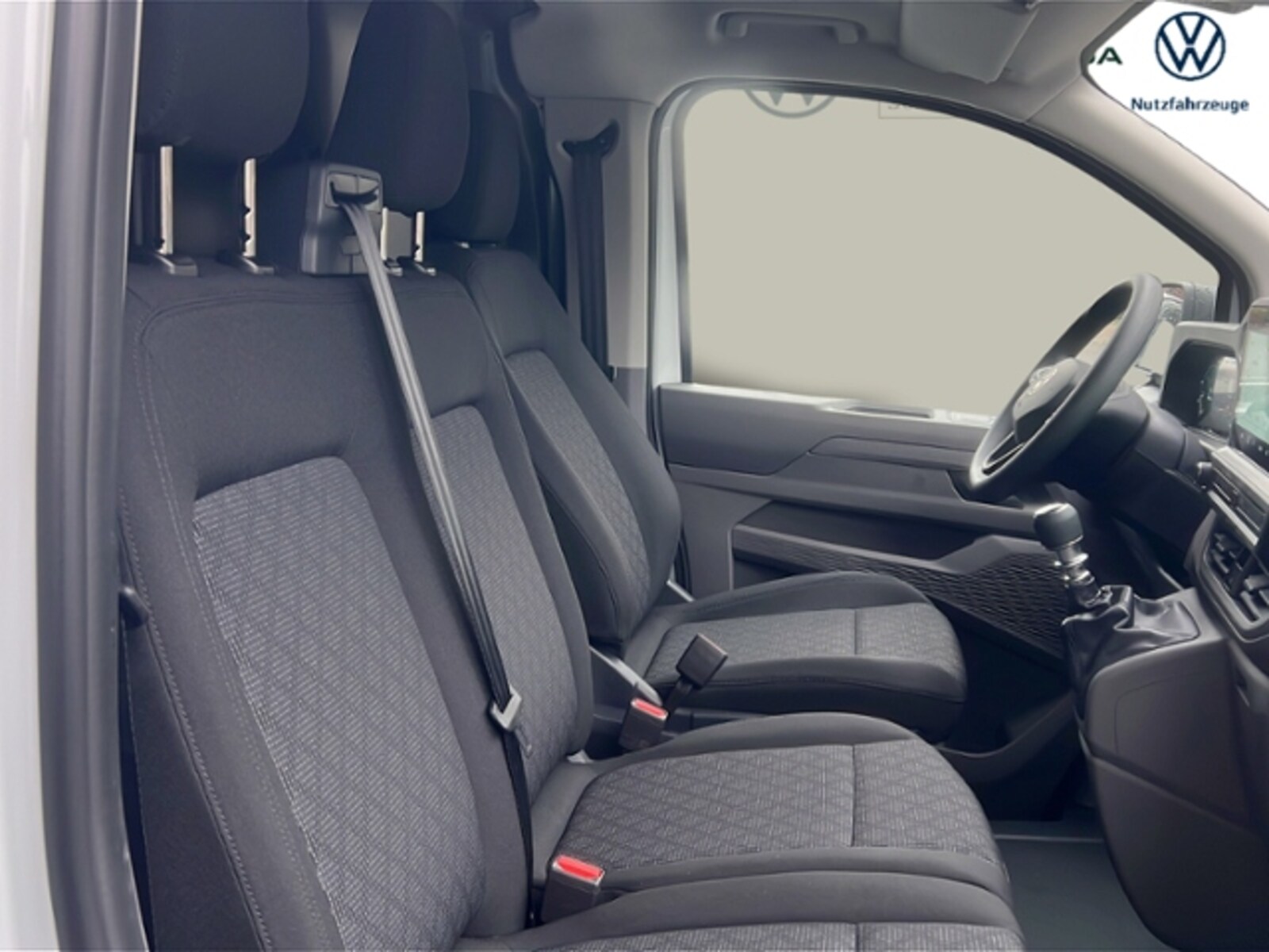 Volkswagen Transporter Kasten kurzer Radstand – Bild 15