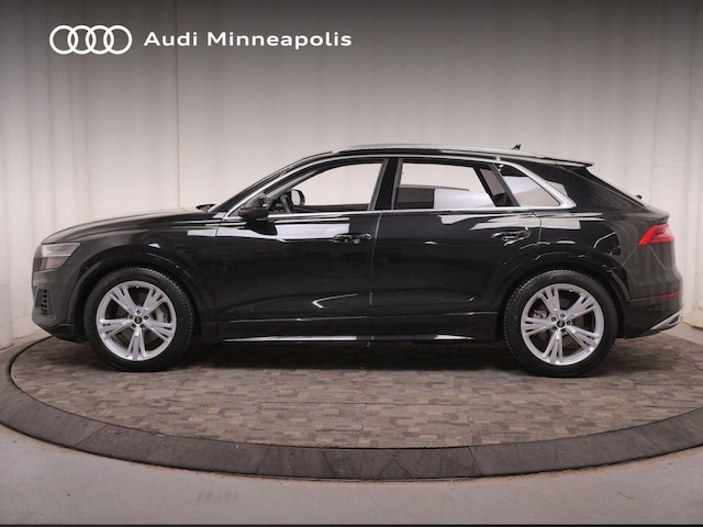 2023 Audi Q8