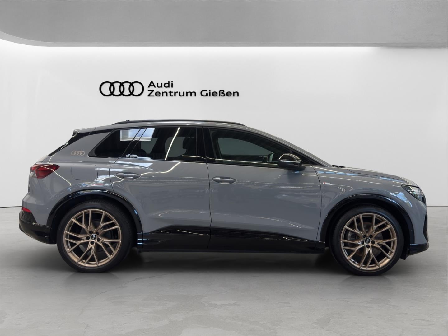 Bild über Audi Q4 e-tron 55 e-tron quattro - für weitere Informationen kontaktieren Sie den Audi Partner