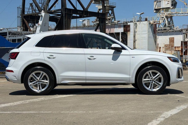 2024 Audi Q5 TFSI e