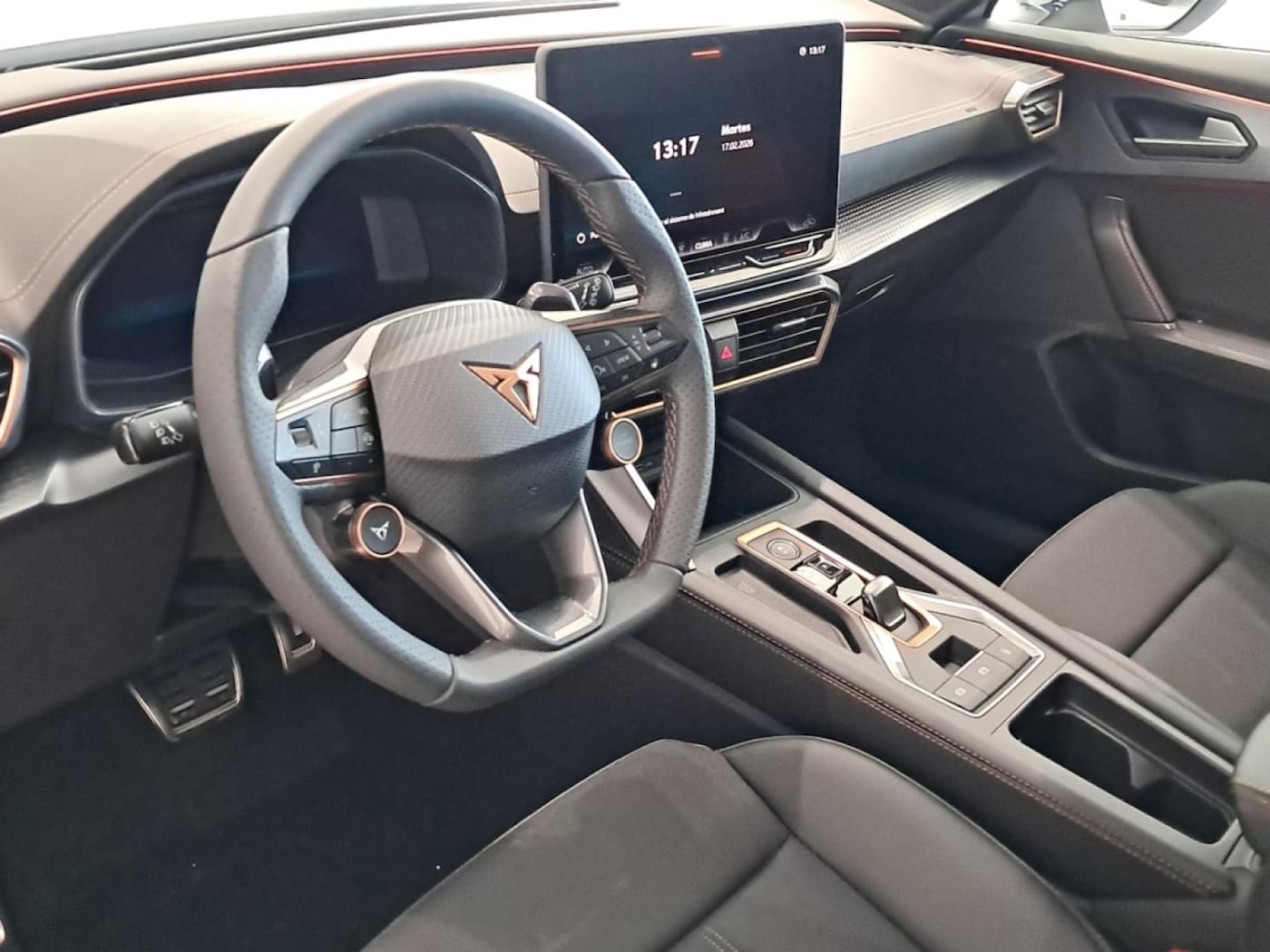 CUPRA Formentor 1.5 eTSI DSG 110 kW (150 CV) — photo 10