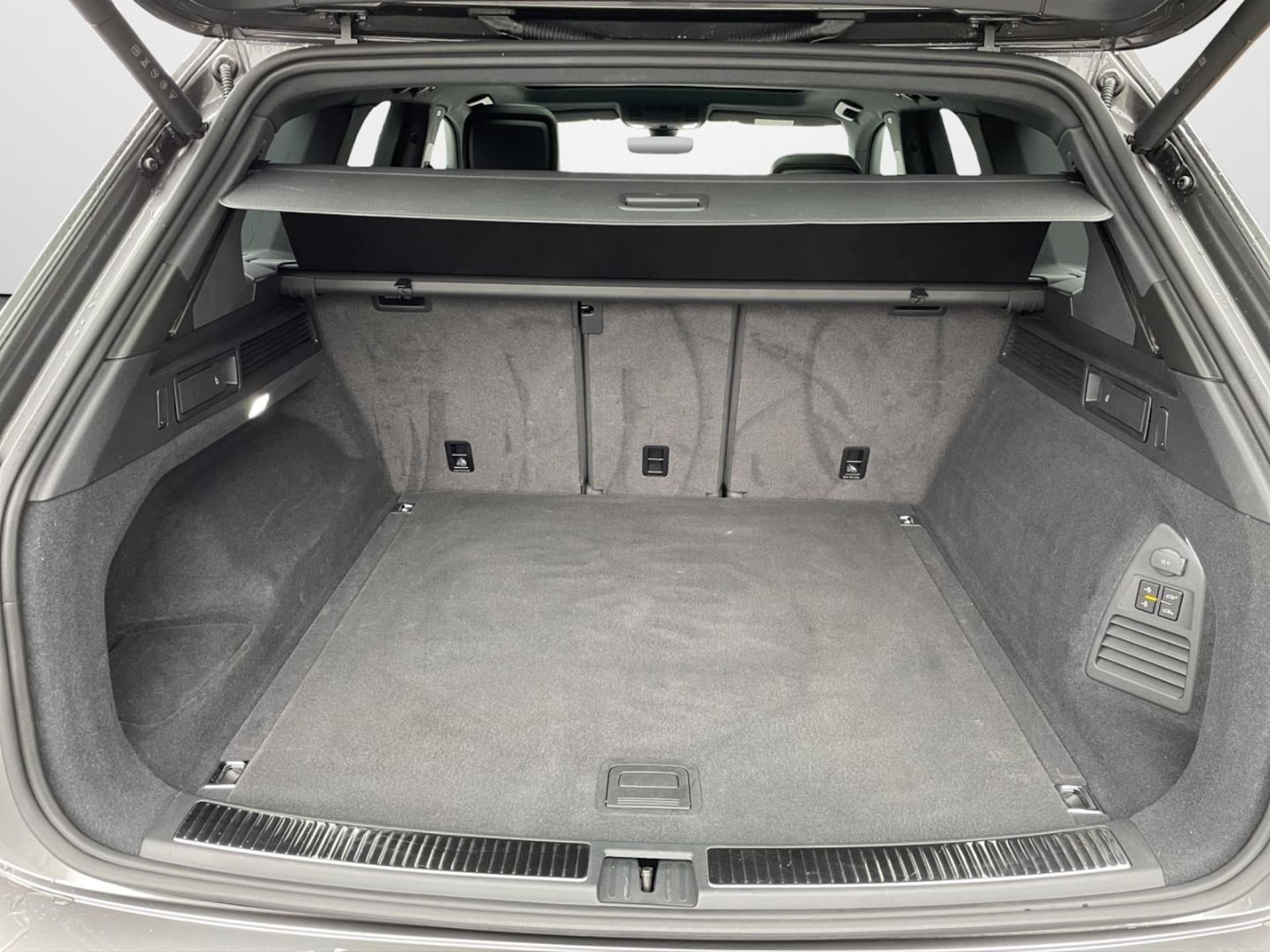 Volkswagen Touareg Elegance