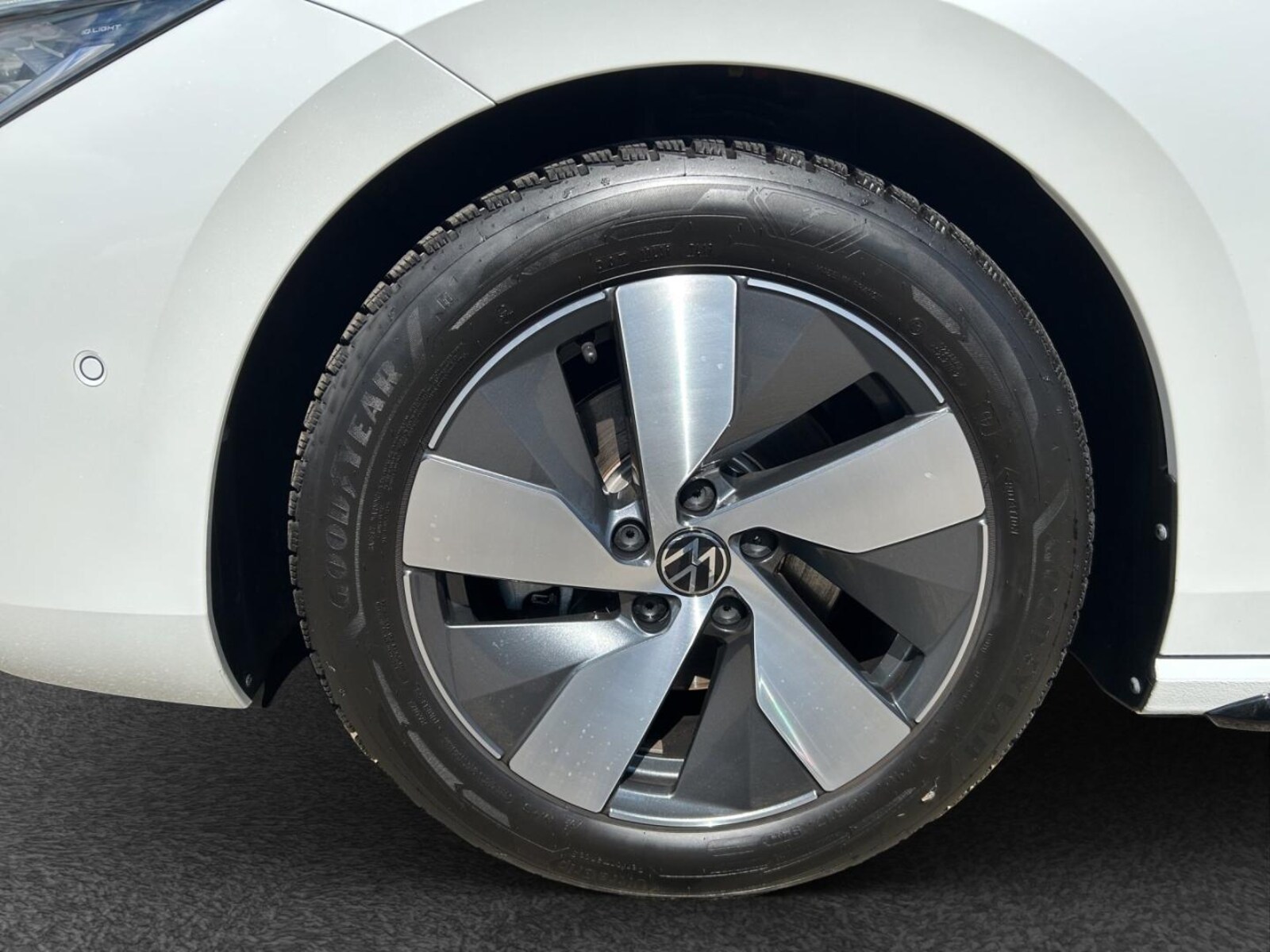 Volkswagen Passat – Bild 12