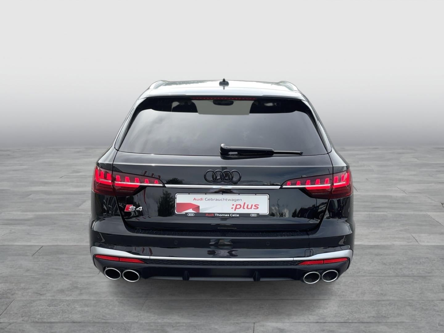 Bild über Audi S4 Avant TDI quattro tiptronic - für weitere Informationen kontaktieren Sie den Audi Partner