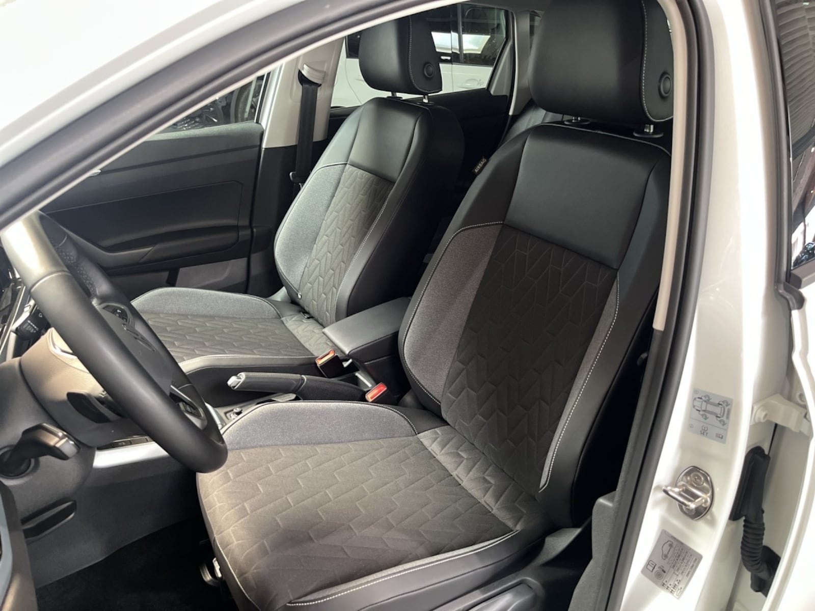 Volkswagen Polo – Bild 9