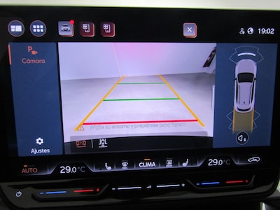 CUPRA Formentor 1.5 eTSI DSG 110 kW (150 CV) — photo 2