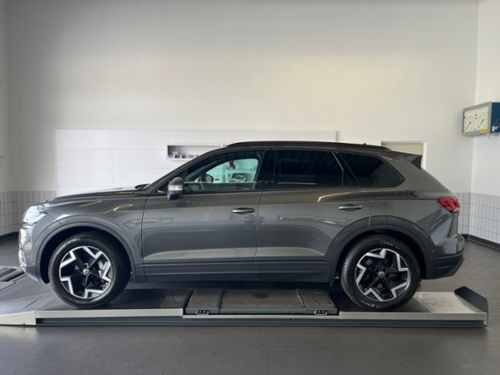 Volkswagen Touareg – Bild 3